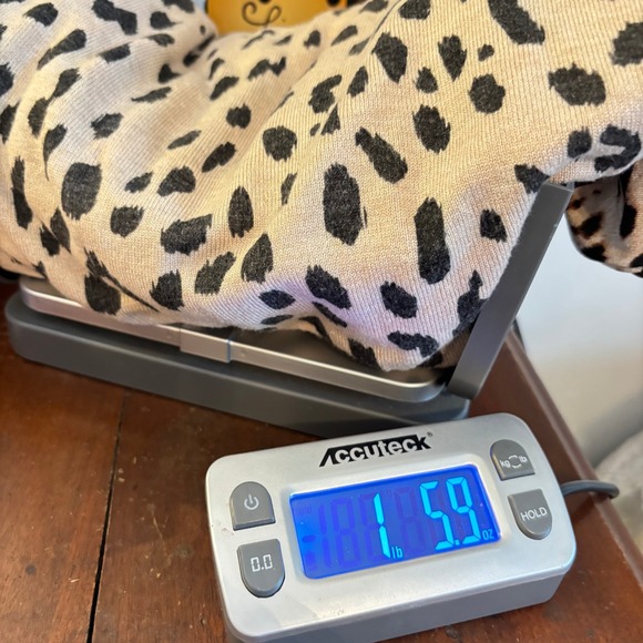 2 Chicos Womens Sweater Large Leopard Animal Print Bundle Classic Mob Wife 20115 - Picture 13 of 13